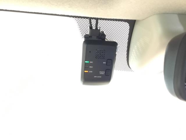 Ｎ－ＷＧＮ Ｌ　試乗車　禁煙車　メモリーナビ　フルセグ　リアカメラ　ＥＴＣ　誤発進抑制　シートヒータ　バックカメラ　ベンチシート　盗難防止システム　ＡＢＳ　スマートキー　サイドカーテンエアバック　クルコン　ドラレコ（20枚目）