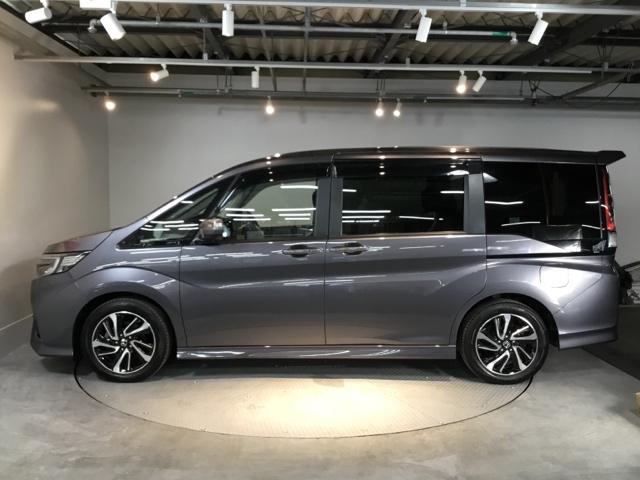 ステップワゴンスパーダ スパーダ・クールスピリットホンダセンシング　メモリーナビ　ドラレコ　ＥＴＣ　サイドエアバック　スマートキ　左右電動スライドドア　地ＴＶ　ナビ＆ＴＶ　三列シート　ＵＳＢ　助手席エアバッグ　ドライブレコーダ　ＡＡＣ　ターボ車　ＡＢＳ　キーフリー（7枚目）