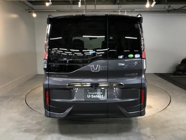 ステップワゴンスパーダ スパーダ・クールスピリットホンダセンシング　メモリーナビ　ドラレコ　ＥＴＣ　サイドエアバック　スマートキ　左右電動スライドドア　地ＴＶ　ナビ＆ＴＶ　三列シート　ＵＳＢ　助手席エアバッグ　ドライブレコーダ　ＡＡＣ　ターボ車　ＡＢＳ　キーフリー（9枚目）
