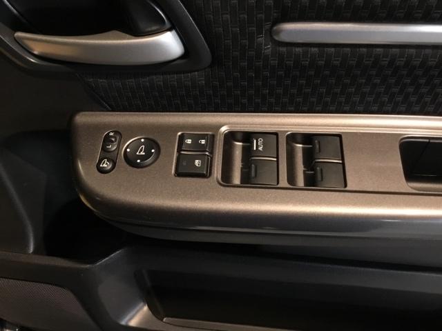 ステップワゴンスパーダ スパーダ・クールスピリットホンダセンシング　メモリーナビ　ドラレコ　ＥＴＣ　サイドエアバック　スマートキ　左右電動スライドドア　地ＴＶ　ナビ＆ＴＶ　三列シート　ＵＳＢ　助手席エアバッグ　ドライブレコーダ　ＡＡＣ　ターボ車　ＡＢＳ　キーフリー（21枚目）