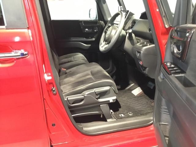 Ｎ－ＢＯＸカスタム Ｇ・Ｌホンダセンシング　メモリーナビ　フルセグ　リアカメラ　ＥＴＣ　ドラレコ　地デジＴＶ　助手席エアバッグ　キーレス　アイドリングＳＴ　セキュリティーアラーム　スマ－トキ－　ナビＴＶ　前車追従機能　サイドエアバッグ　ＵＳＢ（17枚目）