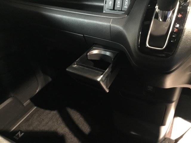 Ｎ－ＢＯＸカスタム Ｇ・Ｌホンダセンシング　メモリーナビ　フルセグ　リアカメラ　ＥＴＣ　ドラレコ　地デジＴＶ　助手席エアバッグ　キーレス　アイドリングＳＴ　セキュリティーアラーム　スマ－トキ－　ナビＴＶ　前車追従機能　サイドエアバッグ　ＵＳＢ（27枚目）