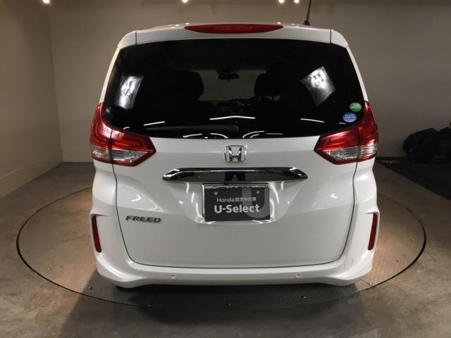 フリード Ｇ・ホンダセンシング　ディスプレイオーディオ　ワンセグ　リアカメラ　ＥＴＣ　追突被害軽減ブレーキ　Ｗエアバッグ　パワーウィンドウ　アクティブクルーズコントロール　スマートキ　カラーバックモニター　ＶＳＡ　エアコン　キーレス（9枚目）