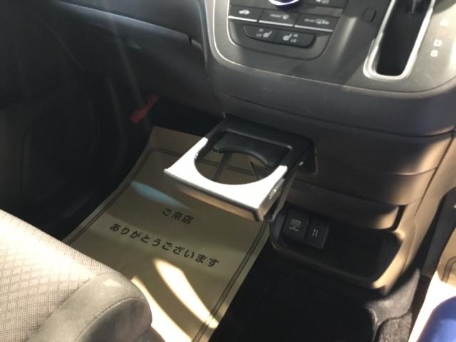 フリード Ｇ・ホンダセンシング　ディスプレイオーディオ　ワンセグ　リアカメラ　ＥＴＣ　追突被害軽減ブレーキ　Ｗエアバッグ　パワーウィンドウ　アクティブクルーズコントロール　スマートキ　カラーバックモニター　ＶＳＡ　エアコン　キーレス（21枚目）