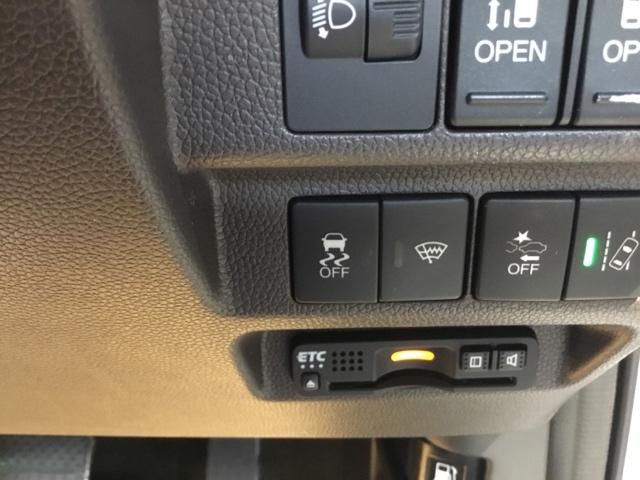 フリード Ｇ・ホンダセンシング　ディスプレイオーディオ　ワンセグ　リアカメラ　ＥＴＣ　追突被害軽減ブレーキ　Ｗエアバッグ　パワーウィンドウ　アクティブクルーズコントロール　スマートキ　カラーバックモニター　ＶＳＡ　エアコン　キーレス（25枚目）