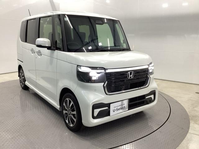 N-BOXカスタム ベースグレード 両側電動スライドドア シートヒーター W電動ドア USB接続 CMBS ベンチシート オートエアコン スマートキ LED 盗難防止装置 クルコン バックカメラ パワーステアリング エアバッグ ESC(7枚目)