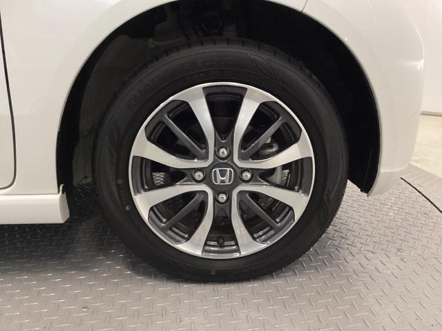 N-BOXカスタム ベースグレード 両側電動スライドドア シートヒーター W電動ドア USB接続 CMBS ベンチシート オートエアコン スマートキ LED 盗難防止装置 クルコン バックカメラ パワーステアリング エアバッグ ESC(19枚目)