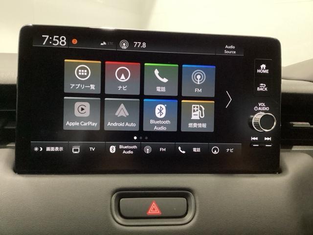 ヴェゼル ｅ：ＨＥＶＺ　メモリーナビ　リアカメラ　ＥＴＣ　衝突回避支援ブレーキ機能　スマキ　Ｐトランク　フルオートエアコン　エアバッグ　両席エアバック　Ｒカメ　パワーウィンドウ　ＬＥＤランプ　ソナー　クルーズＣ　ナビ＆ＴＶ（10枚目）