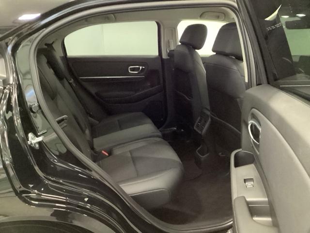 ヴェゼル ｅ：ＨＥＶＺ　メモリーナビ　リアカメラ　ＥＴＣ　衝突回避支援ブレーキ機能　スマキ　Ｐトランク　フルオートエアコン　エアバッグ　両席エアバック　Ｒカメ　パワーウィンドウ　ＬＥＤランプ　ソナー　クルーズＣ　ナビ＆ＴＶ（17枚目）