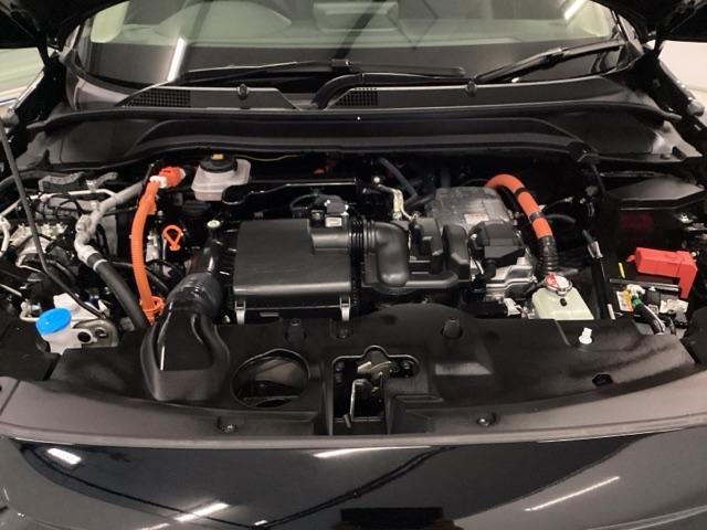 ヴェゼル ｅ：ＨＥＶＺ　メモリーナビ　リアカメラ　ＥＴＣ　衝突回避支援ブレーキ機能　スマキ　Ｐトランク　フルオートエアコン　エアバッグ　両席エアバック　Ｒカメ　パワーウィンドウ　ＬＥＤランプ　ソナー　クルーズＣ　ナビ＆ＴＶ（21枚目）