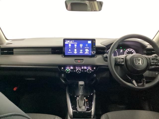 ヴェゼル ｅ：ＨＥＶＺ　メモリーナビ　リアカメラ　シートヒーター　衝突回避支援ブレーキ機能　スマキ　Ｐトランク　フルオートエアコン　エアバッグ　両席エアバック　Ｒカメ　パワーウィンドウ　ＬＥＤランプ　ソナー　クルーズＣ（26枚目）