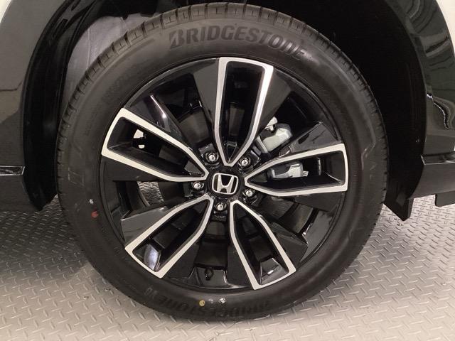 ヴェゼル ｅ：ＨＥＶＺ　メモリーナビ　リアカメラ　ＥＴＣ　衝突回避支援ブレーキ機能　スマキ　Ｐトランク　フルオートエアコン　エアバッグ　両席エアバック　Ｒカメ　パワーウィンドウ　ＬＥＤランプ　ソナー　クルーズＣ　ナビ＆ＴＶ（19枚目）