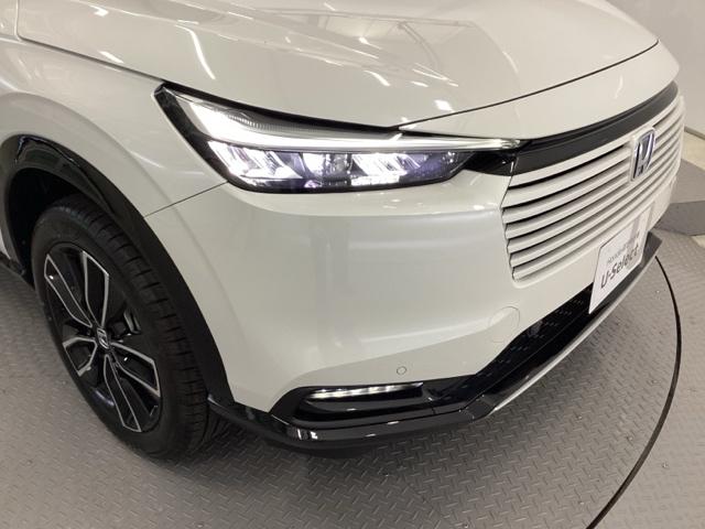 ヴェゼル ｅ：ＨＥＶＺ　メモリーナビ　リアカメラ　ＥＴＣ　衝突回避支援ブレーキ機能　スマキ　Ｐトランク　フルオートエアコン　エアバッグ　両席エアバック　Ｒカメ　パワーウィンドウ　ＬＥＤランプ　ソナー　クルーズＣ　ナビ＆ＴＶ（20枚目）