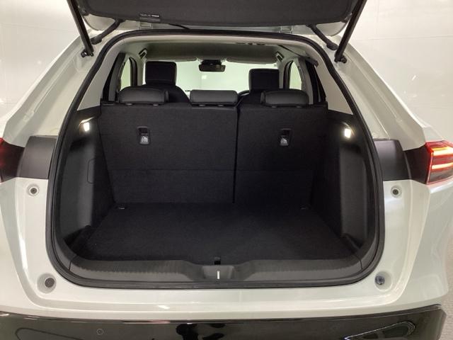 ヴェゼル ｅ：ＨＥＶＺ　メモリーナビ　リアカメラ　ＥＴＣ　衝突回避支援ブレーキ機能　スマキ　Ｐトランク　フルオートエアコン　エアバッグ　両席エアバック　Ｒカメ　パワーウィンドウ　ＬＥＤランプ　ソナー　クルーズＣ　ナビ＆ＴＶ（22枚目）