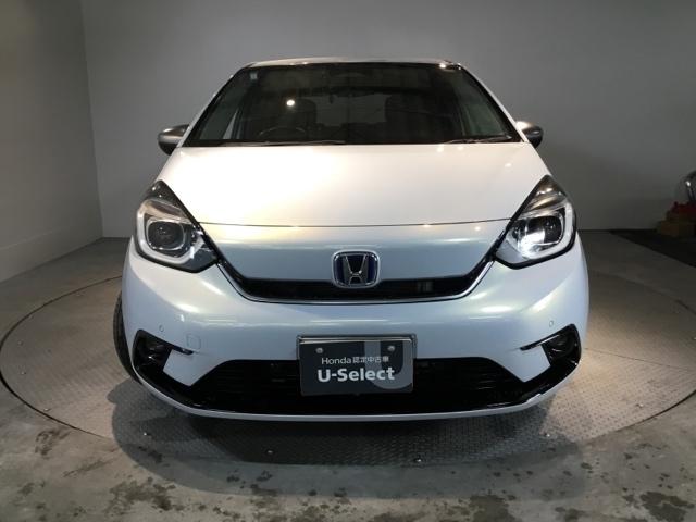 フィット e:HEVリュクス リアカメラ シートヒーター ETC 誤発進抑制機能 LED クルーズコントロール セキュリティアラーム DVD VSA フルセグ サイドエアバッグ スマートキー キーレス 助手席エアバッグ ABS(6枚目)