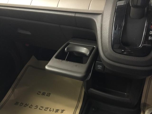 Ｎ－ＷＧＮ Ｌ　ディスプレイオーディオ　リアカメラ　ＥＴＣ　Ｐセンサー　誤発進抑制　シートヒータ　バックカメラ　ベンチシート　盗難防止システム　ＡＢＳ　スマートキー　サイドカーテンエアバック　クルコン　オートエアコン（24枚目）