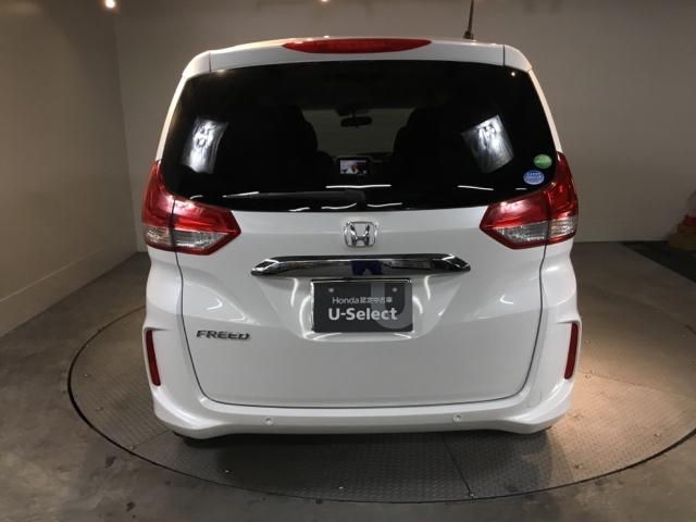 フリード Ｇ・ホンダセンシング　メモリーナビ　リアカメラ　ＥＴＣ　Ｆセグ　ｉストップ　Ｗエアバッグ　パワーウィンドウ　アクティブクルーズコントロール　スマートキ　カラーバックモニター　ＶＳＡ　エアコン　セキュリティアラーム　キーレス（9枚目）
