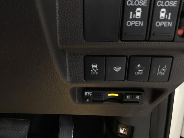 フリード Ｇ・ホンダセンシング　メモリーナビ　リアカメラ　ＥＴＣ　Ｆセグ　ｉストップ　Ｗエアバッグ　パワーウィンドウ　アクティブクルーズコントロール　スマートキ　カラーバックモニター　ＶＳＡ　エアコン　セキュリティアラーム　キーレス（26枚目）