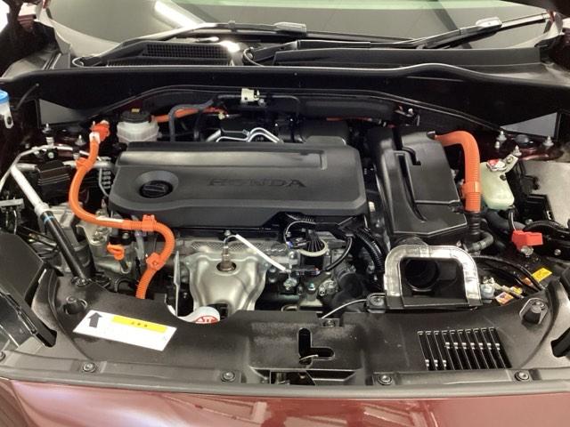 ＺＲ－Ｖ ｅ：ＨＥＶＺ特別仕様車ブラックスタイル　リアカメラ　シートヒーター　ＥＴＣ　アラウンドビューモニター　ＬＥＤヘッドランプ　スマ－トキ－　クルコン　電動シート　オートライト　本革シート　バックカメラ　盗難防止装置　ＵＳＢ接続　ＥＳＣ　ＡＢＳ（20枚目）