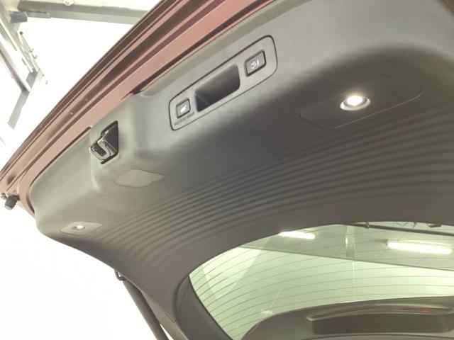 ＺＲ－Ｖ ｅ：ＨＥＶＺ特別仕様車ブラックスタイル　リアカメラ　シートヒーター　ＥＴＣ　アラウンドビューモニター　ＬＥＤヘッドランプ　スマ－トキ－　クルコン　電動シート　オートライト　本革シート　バックカメラ　盗難防止装置　ＵＳＢ接続　ＥＳＣ　ＡＢＳ（28枚目）