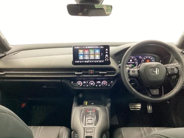 ＺＲ－Ｖ ｅ：ＨＥＶＺ特別仕様車ブラックスタイル　リアカメラ　シートヒーター　ＥＴＣ　アラウンドビューモニター　ＬＥＤヘッドランプ　スマ－トキ－　クルコン　電動シート　オートライト　本革シート　バックカメラ　盗難防止装置　ＵＳＢ接続　ＥＳＣ　ＡＢＳ（30枚目）