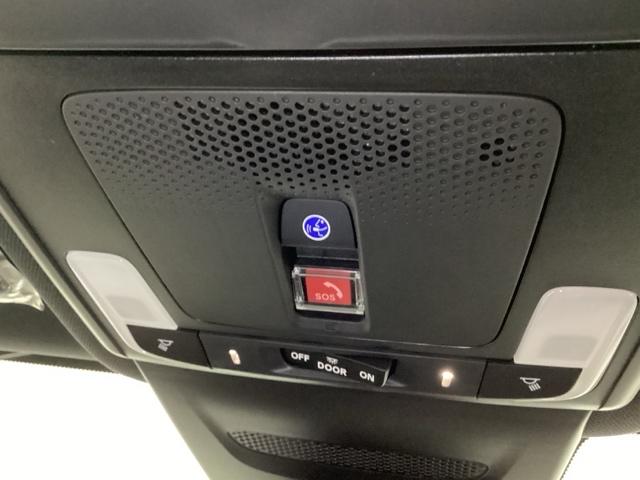 ＺＲ－Ｖ ｅ：ＨＥＶＺ特別仕様車ブラックスタイル　リアカメラ　シートヒーター　ＥＴＣ　アラウンドビューモニター　ＬＥＤヘッドランプ　スマ－トキ－　クルコン　電動シート　オートライト　本革シート　バックカメラ　盗難防止装置　ＵＳＢ接続　ＥＳＣ　ＡＢＳ（39枚目）