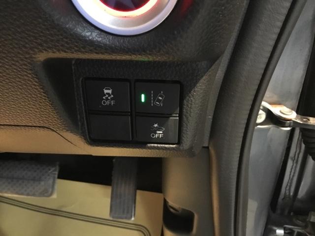 N-BOXカスタム G・Lターボホンダセンシング メモリーナビ フルセグ リアカメラ ETC 両側PWスライドドア Bモニタ Iストップ セキュリティー USB接続 クルーズコントロール ナビTV キーレスエントリー VSA ベンチS LEDランプ(31枚目)