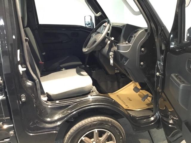 ハイゼットトラック ＥＸＴ　ＡＭ・ＦＭラジオアルミホイール　キーフリーシステム　エアバッグ　パワーウィンドウ　エアコン　ＡＢＳ（12枚目）