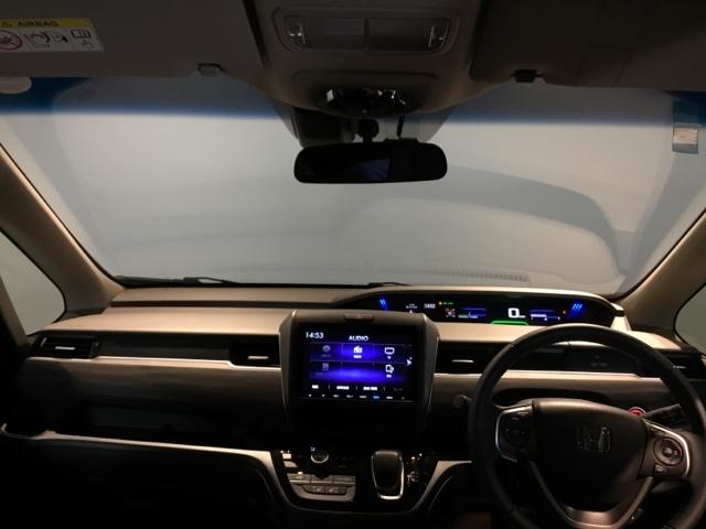 フリードハイブリッド ハイブリッド・Ｇホンダセンシング　メモリーナビ　フルセグ　リアカメラ　ＥＴＣ　ドラレコ　軽減ブレーキ　キーフリーシステム　ＤＶＤ再生可能　サイドカーテンエアバック　ＥＣＯＮ　後カメラ　Ａクルーズ　ＬＥＤヘッドランプ　横滑防止　ＵＳＢ（2枚目）