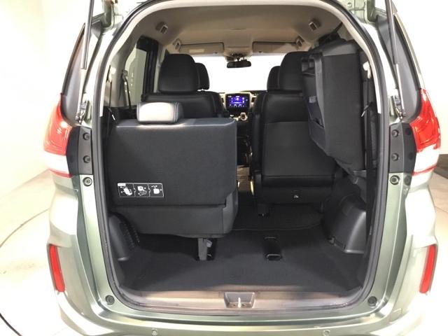 フリードハイブリッド ハイブリッド・Ｇホンダセンシング　メモリーナビ　フルセグ　リアカメラ　ＥＴＣ　ドラレコ　軽減ブレーキ　キーフリーシステム　ＤＶＤ再生可能　サイドカーテンエアバック　ＥＣＯＮ　後カメラ　Ａクルーズ　ＬＥＤヘッドランプ　横滑防止　ＵＳＢ（11枚目）