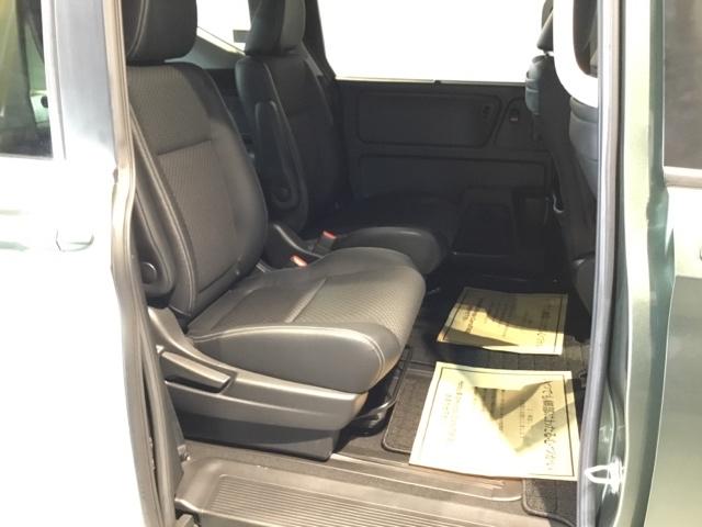 フリードハイブリッド ハイブリッド・Ｇホンダセンシング　メモリーナビ　フルセグ　リアカメラ　ＥＴＣ　ドラレコ　軽減ブレーキ　キーフリーシステム　ＤＶＤ再生可能　サイドカーテンエアバック　ＥＣＯＮ　後カメラ　Ａクルーズ　ＬＥＤヘッドランプ　横滑防止　ＵＳＢ（13枚目）