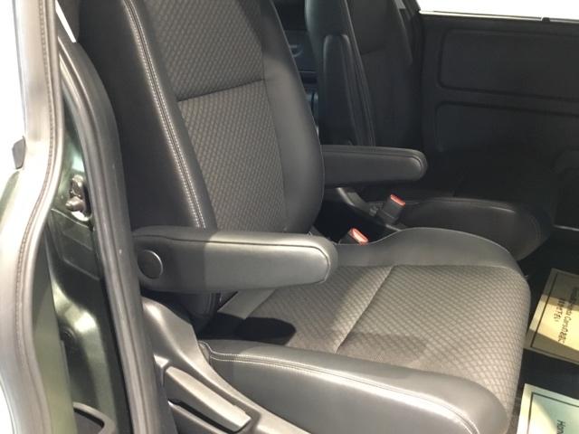 フリードハイブリッド ハイブリッド・Ｇホンダセンシング　メモリーナビ　フルセグ　リアカメラ　ＥＴＣ　ドラレコ　軽減ブレーキ　キーフリーシステム　ＤＶＤ再生可能　サイドカーテンエアバック　ＥＣＯＮ　後カメラ　Ａクルーズ　ＬＥＤヘッドランプ　横滑防止　ＵＳＢ（14枚目）