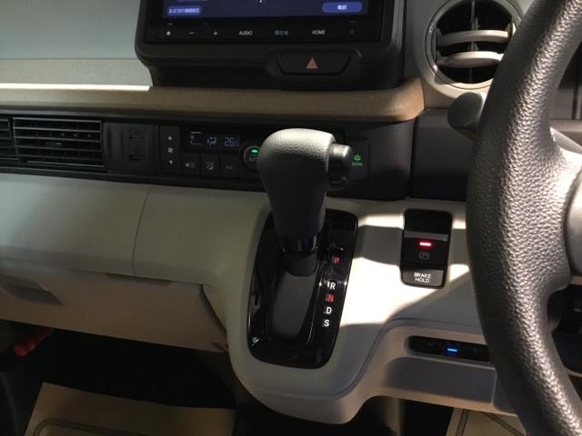 N-BOX ファッションスタイル メモリーナビ ETC リアカメラ ソナー 盗難防止装置 スマートキ USBポート LEDランプ バックモニター サイドカーテンエアバック ドライブレコーダー クルコン パワーステアリング VSA(28枚目)