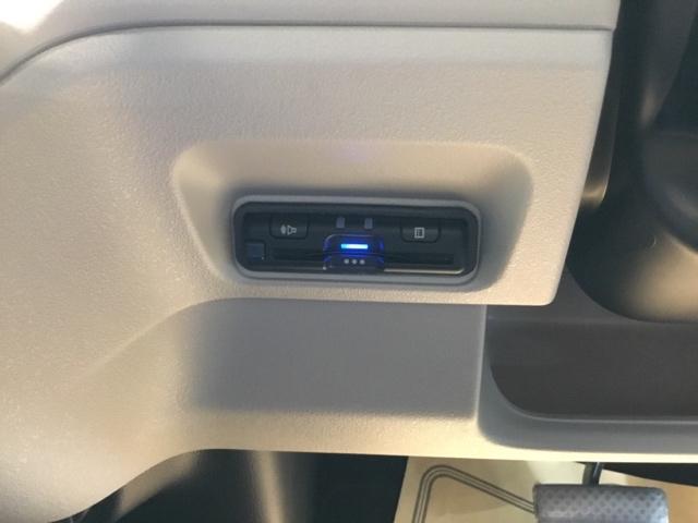 N-BOX ファッションスタイル メモリーナビ ETC リアカメラ ソナー 盗難防止装置 スマートキ USBポート LEDランプ バックモニター サイドカーテンエアバック ドライブレコーダー クルコン パワーステアリング VSA(29枚目)