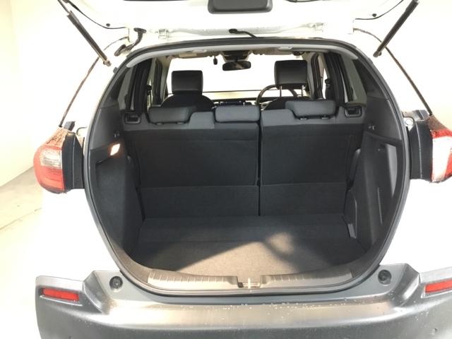 フィット e:HEVクロスター メモリーナビ フルセグ ETC ドラレコ 衝突回避システム フルオートエアコン 整備記録簿 LEDランプ エアバッグ サイドエアバック 地デジ オートクルーズコントロール VSA パワステ ABS(10枚目)