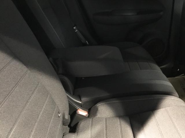 フィット e:HEVクロスター メモリーナビ フルセグ ETC ドラレコ 衝突回避システム フルオートエアコン 整備記録簿 LEDランプ エアバッグ サイドエアバック 地デジ オートクルーズコントロール VSA パワステ ABS(15枚目)