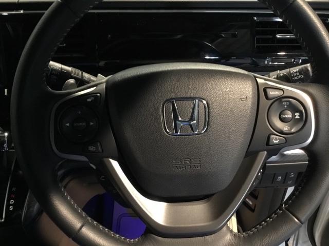 ステップワゴンスパーダ スパーダ・クールスピリットホンダセンシング メモリーナビ フルセグ リアカメラ ETC サイドエアバック スマートキ 左右電動スライドドア バックモニタ Wエアコン 地TV ナビ&TV 三列シート 助手席エアバッグ AAC 横滑り防止機能(3枚目)