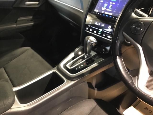 シャトル G メモリーナビ フルセグ リアカメラ ETC 両席エアバック Rカメラ パワーステアリング 横滑り防止機能 オートエアコン LEDヘッドランプ ABS キーレスエントリー アイドリングストップ ナビTV(18枚目)