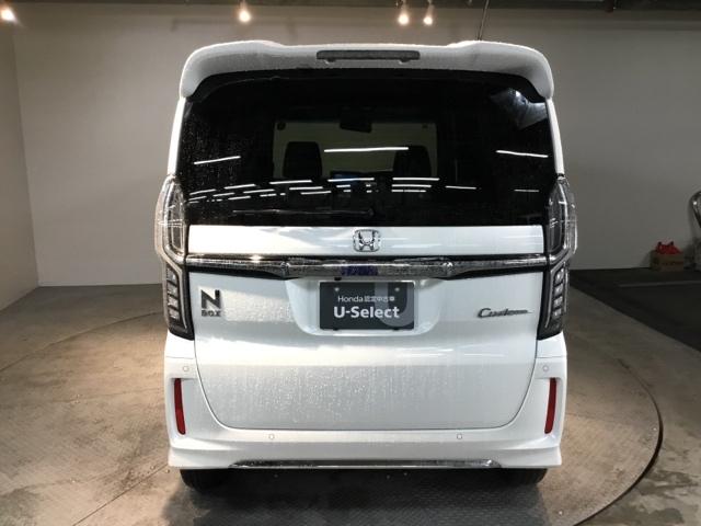 Ｎ－ＢＯＸカスタム Ｌ　リアカメラ　ＥＴＣ　アルミホイール　サイドエアバッグ　ナビＴＶ　Ａストップ　シートヒータ　ベンチシート　キーフリーシステム　ＬＥＤライト　クルーズコントロール　ＡＣ　ＤＶＤ視聴可能　スマキー　ＵＳＢ（9枚目）