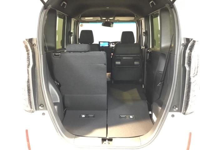Ｎ－ＢＯＸカスタム Ｌ　リアカメラ　ＥＴＣ　アルミホイール　サイドエアバッグ　ナビＴＶ　Ａストップ　シートヒータ　ベンチシート　キーフリーシステム　ＬＥＤライト　クルーズコントロール　ＡＣ　ＤＶＤ視聴可能　スマキー　ＵＳＢ（11枚目）
