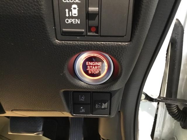 Ｎ－ＢＯＸカスタム Ｌ　リアカメラ　ＥＴＣ　アルミホイール　サイドエアバッグ　ナビＴＶ　Ａストップ　シートヒータ　ベンチシート　キーフリーシステム　ＬＥＤライト　クルーズコントロール　ＡＣ　ＤＶＤ視聴可能　スマキー　ＵＳＢ（31枚目）