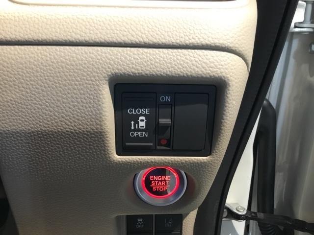 Ｎ－ＢＯＸ Ｇ・ＥＸホンダセンシング　ディスプレイオーディオ　ＥＴＣ　リアカメラ　パワーウインドウ　衝突軽減　ワンセグ　Ｂモニ　ベンチシート　ＬＥＤ　エアバッグ　キーレススタート　スマ－トキ－　カーテンエアバッグ　パワステ　盗難防止装置（29枚目）