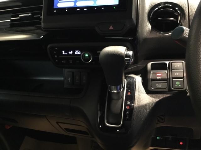 Ｎ－ＢＯＸカスタム Ｌ　メモリーナビ　フルセグ　シートヒーター　サイドエアバッグ　ナビＴＶ　Ａストップ　ベンチシート　キーフリーシステム　ＬＥＤライト　クルーズコントロール　ＡＣ　ＤＶＤ視聴可能　スマキー　横滑り防止　ＵＳＢ（27枚目）