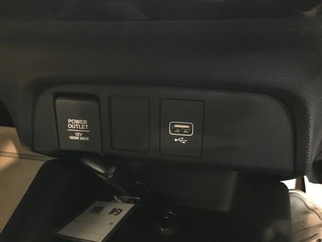 フィット ホーム　メモリーナビ　ドラレコ　ＥＴＣ　リアカメラ　衝突軽減ブレーキ　ＬＥＤライト　エアバッグ　スマ－トキ－　盗難防止装置　Ｗエアバック　ＵＳＢポート　フルオートエアコン　パワーウィンドウ　パワステ　ＶＳＡ（25枚目）