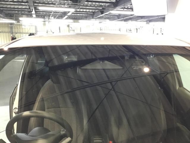 フィット ホーム　メモリーナビ　ドラレコ　ＥＴＣ　リアカメラ　衝突軽減ブレーキ　ＬＥＤライト　エアバッグ　スマ－トキ－　盗難防止装置　Ｗエアバック　ＵＳＢポート　フルオートエアコン　パワーウィンドウ　パワステ　ＶＳＡ（30枚目）