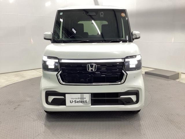 Ｎ－ＢＯＸカスタム ベースグレード　ＨｏｎｄａＣＯＮＮＥＣＴ対応純正メモリーナビ　ドラレコ　Ｗ電動ドア　ＵＳＢ接続　ＣＭＢＳ　Ｄレコ　ベンチシート　オートエアコン　スマートキ　ＬＥＤ　盗難防止装置　クルコン　ＥＴＣ　バックカメラ　ＥＳＣ（6枚目）
