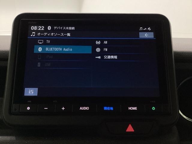 Ｎ－ＢＯＸカスタム ベースグレード　ＨｏｎｄａＣＯＮＮＥＣＴ対応純正メモリーナビ　ドラレコ　Ｗ電動ドア　ＵＳＢ接続　ＣＭＢＳ　Ｄレコ　ベンチシート　オートエアコン　スマートキ　ＬＥＤ　盗難防止装置　クルコン　ＥＴＣ　バックカメラ　ＥＳＣ（10枚目）