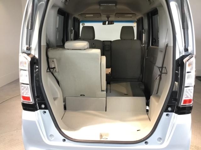 N-BOX G・Lパッケージ メモリーナビ フルセグ ETC リアカメラ I-STOP ベンチ席 メンテナンスノート カラーバックモニター 全席PW イモビライザー ナビテレビ 1セグ AAC 横滑り防止 スマートキー DVD再生(11枚目)