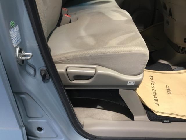 N-BOX G・Lパッケージ メモリーナビ フルセグ ETC リアカメラ I-STOP ベンチ席 メンテナンスノート カラーバックモニター 全席PW イモビライザー ナビテレビ 1セグ AAC 横滑り防止 スマートキー DVD再生(19枚目)