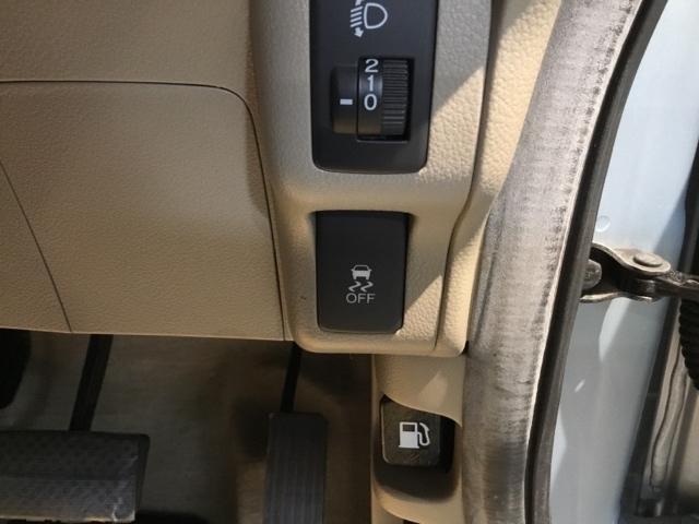 N-BOX G・Lパッケージ メモリーナビ フルセグ ETC リアカメラ I-STOP ベンチ席 メンテナンスノート カラーバックモニター 全席PW イモビライザー ナビテレビ 1セグ AAC 横滑り防止 スマートキー DVD再生(28枚目)